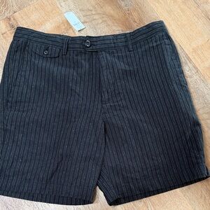 Banana Republic  Pinstripe Men's Shorts